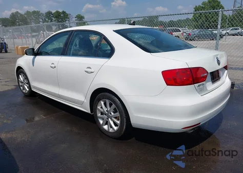 2014 Volkswagen Jetta 1.8T Se z USA, uszkodzony, nr VIN 3VWD07AJ8EM242456